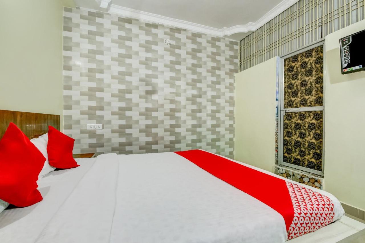 Oyo Hotel Badri Inn & Yatri Niwas Jabalpur Exterior photo